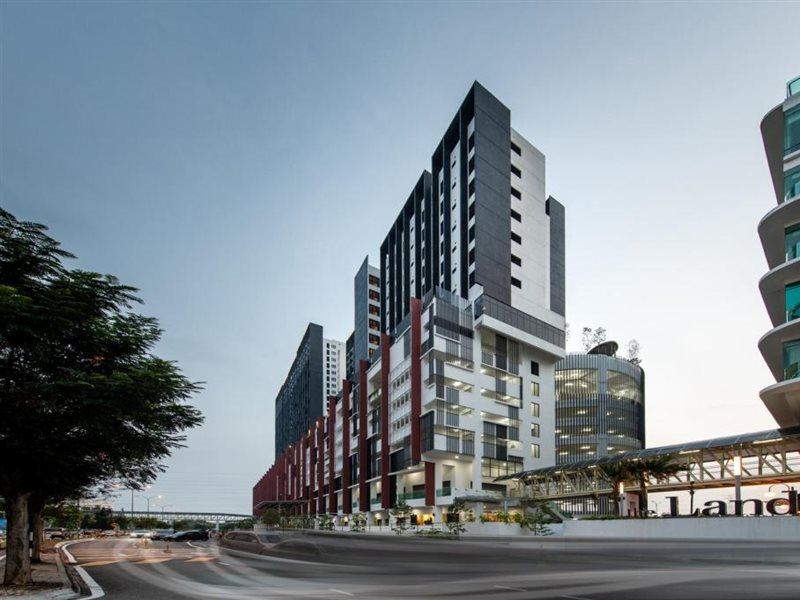 The Canvas Hotel Klang Eksteriør billede