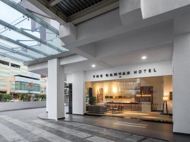 The Canvas Hotel Klang Eksteriør billede